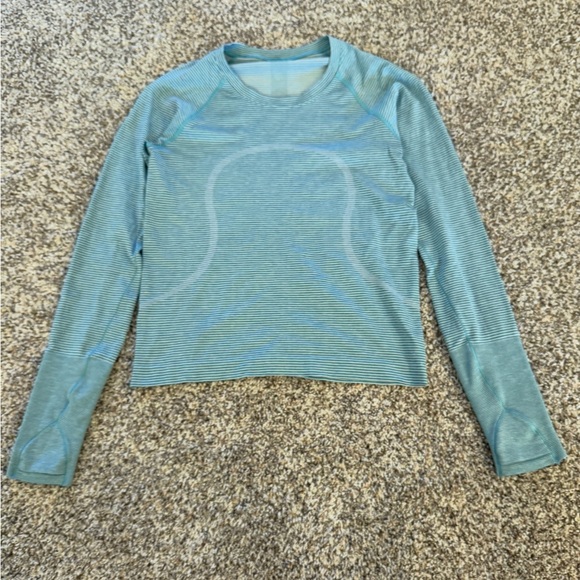 Lululemon Swiftly Tech Long Sleeve Shirt *Race Length - Picture 2 of 5